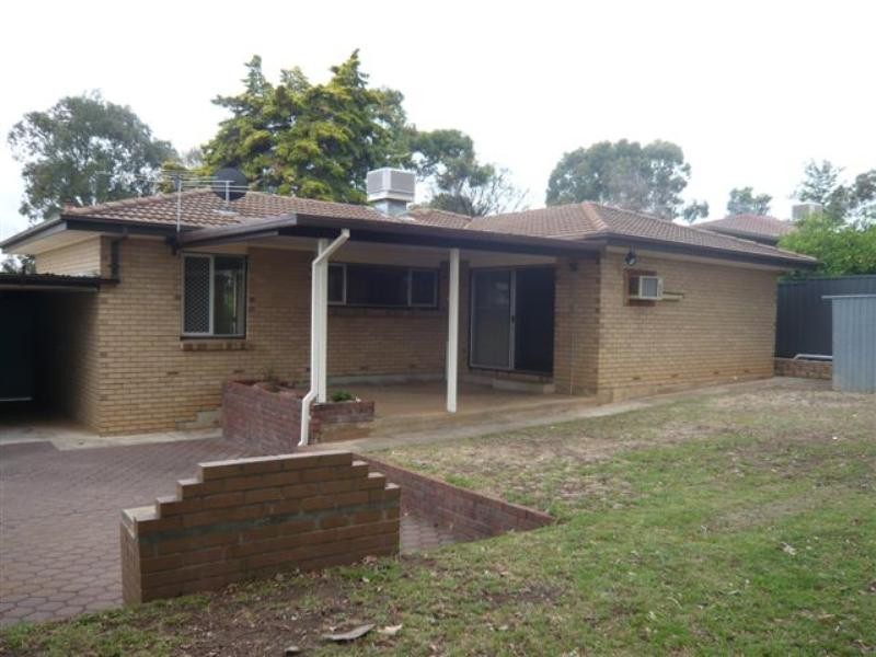 17 Casuarina Avenue, Surrey Downs SA 5126