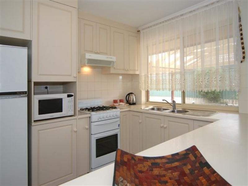 34 Rowe Circuit, Walkley Heights SA 5098