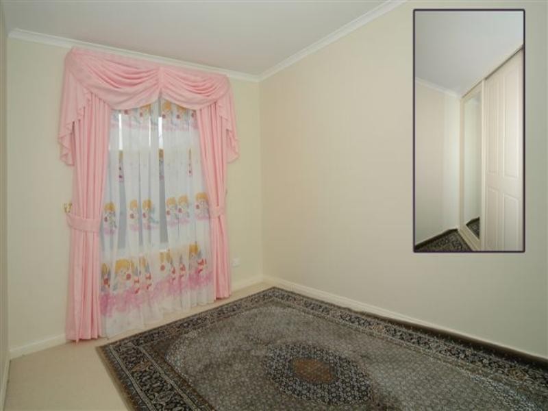 34 Rowe Circuit, Walkley Heights SA 5098