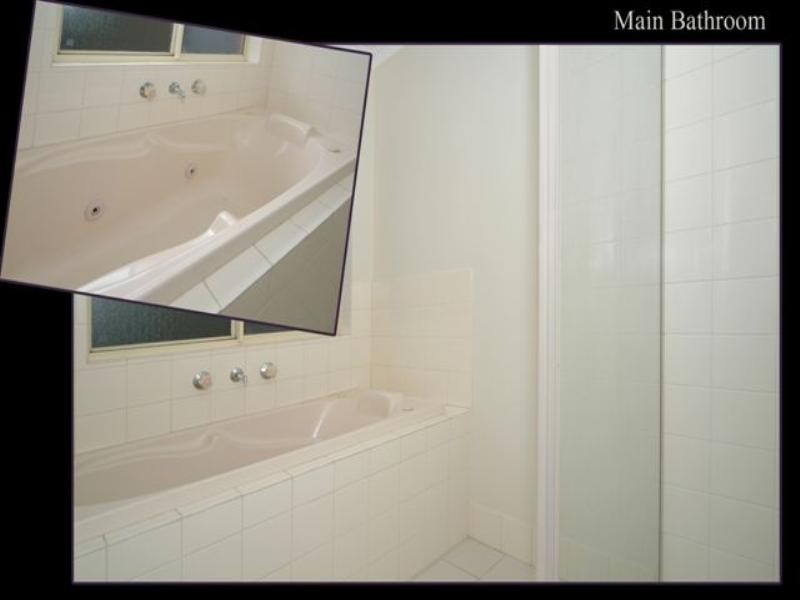 34 Rowe Circuit, Walkley Heights SA 5098