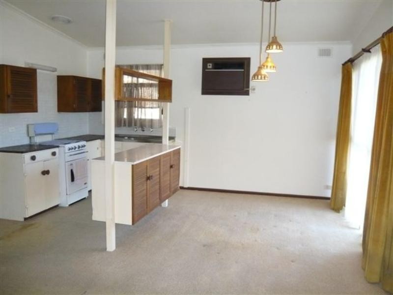 13 Facit Avenue, Newton SA 5074