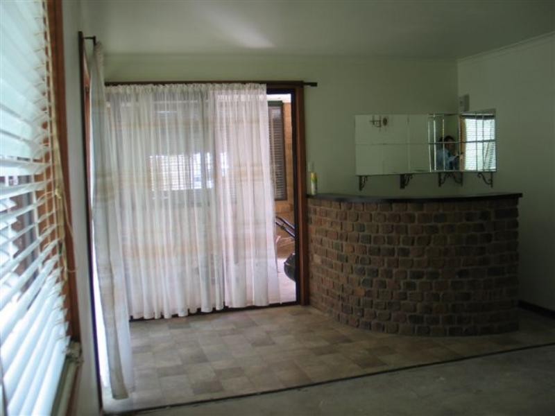 21 Telford Crescent, Modbury Heights SA 5092