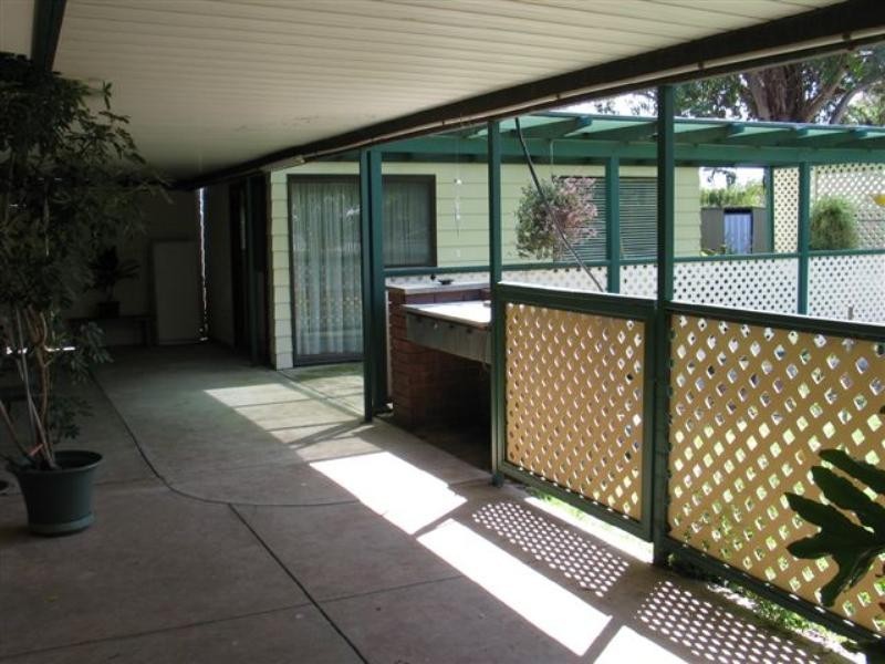 21 Telford Crescent, Modbury Heights SA 5092