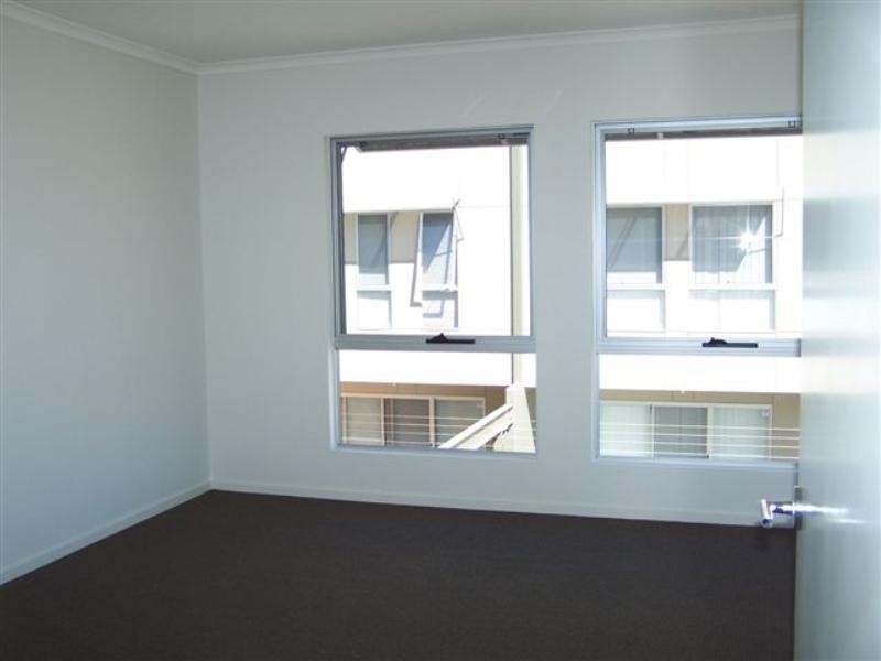 15/23-25 Metro Parade, Mawson Lakes SA 5095