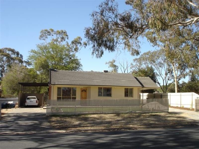 26 Whiting Road, St Agnes SA 5097