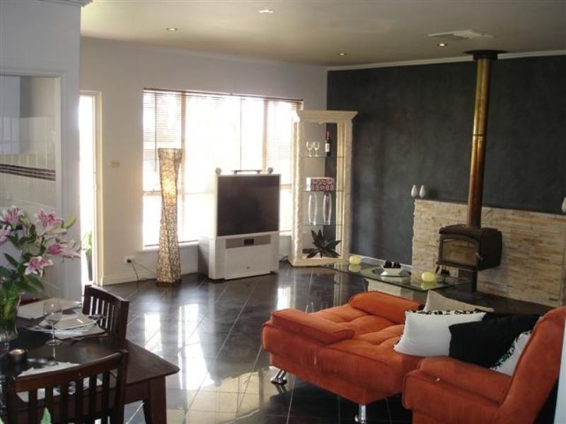 26 Whiting Road, St Agnes SA 5097