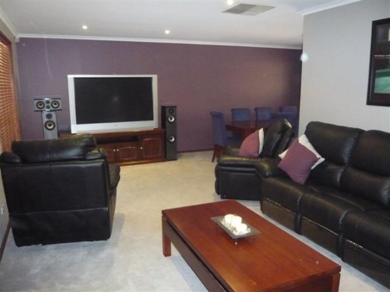 2 Ingham Way, Salisbury Heights SA 5109
