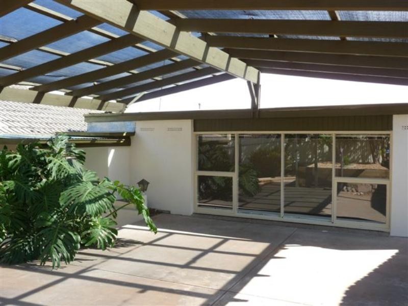 25 Sydney Street, Ridgehaven SA 5097