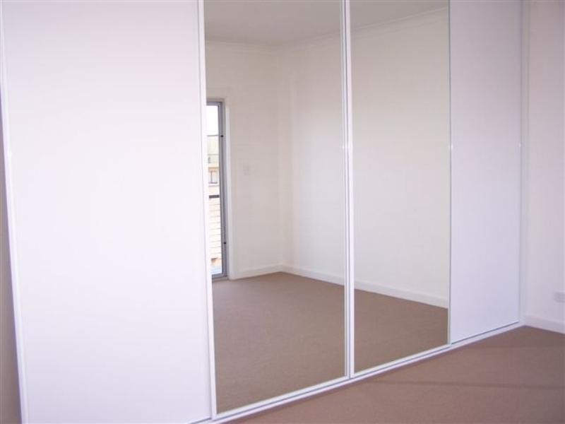 36 Emerald Street, Mawson Lakes SA 5095