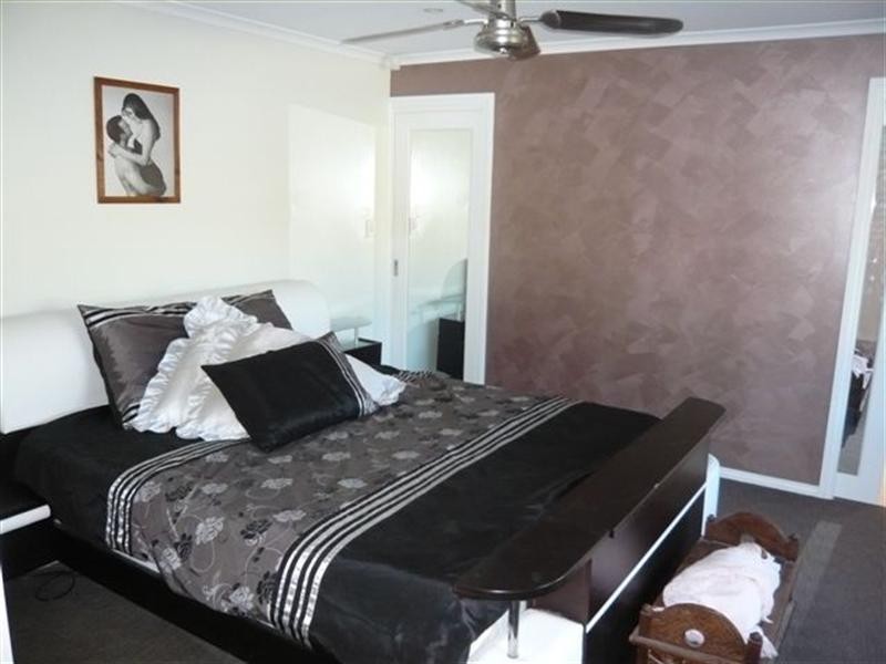 1 Railway Court, Walkley Heights SA 5098