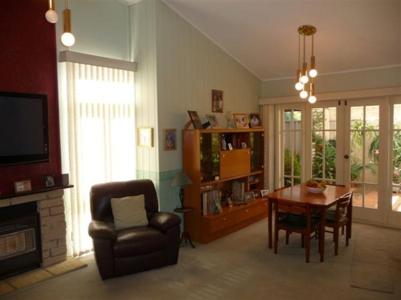 1 Quebec Drive, Para Hills SA 5096