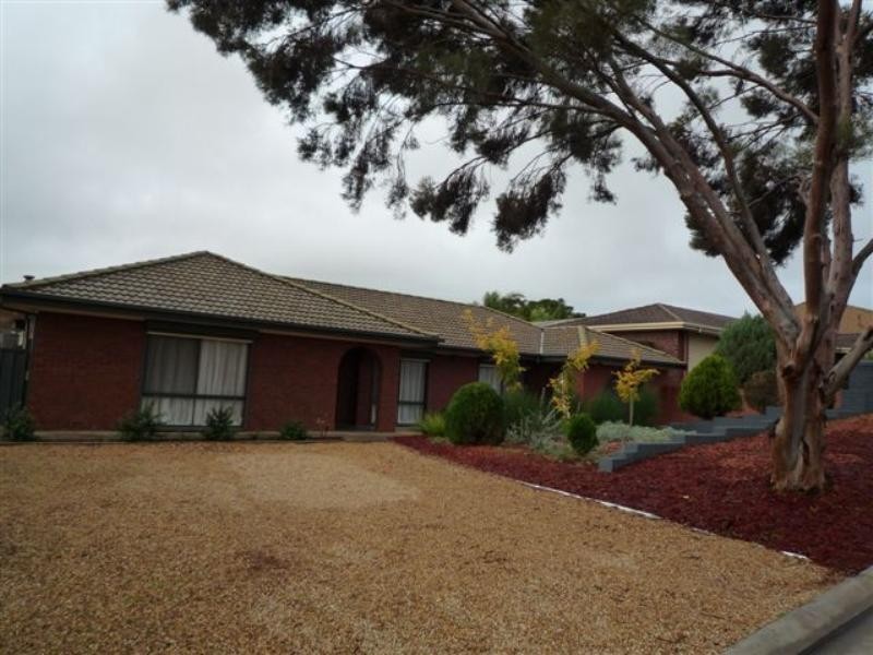 14 Glenarbon Court, Para Hills SA 5096