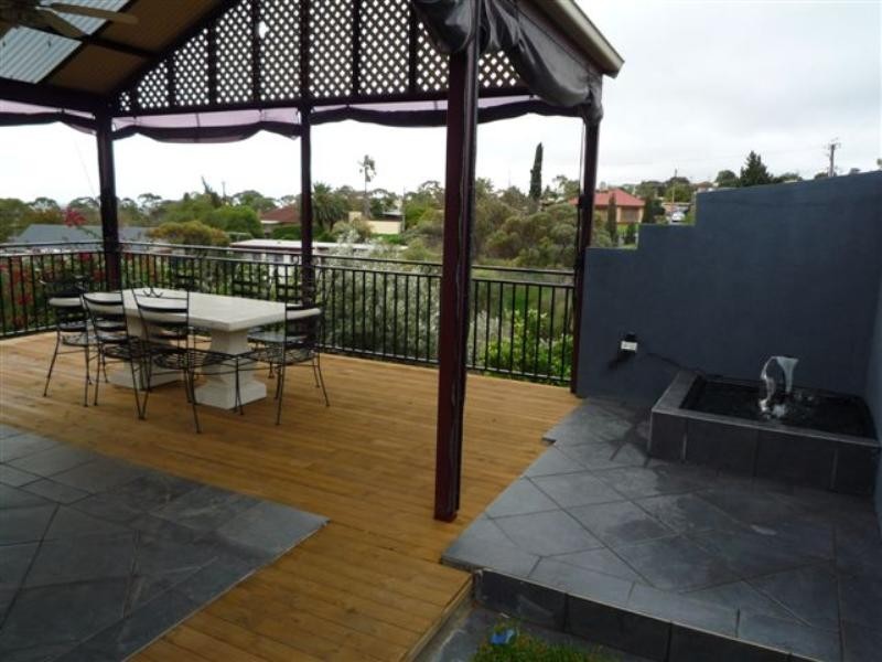 14 Glenarbon Court, Para Hills SA 5096