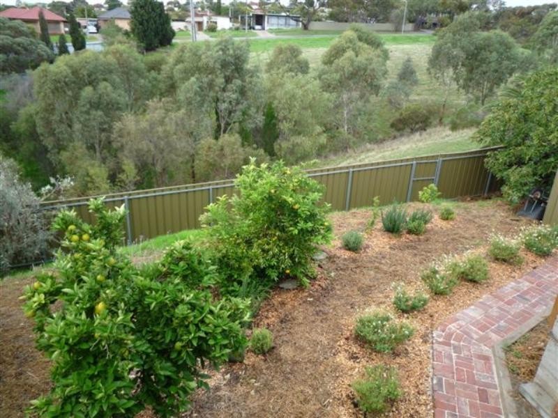 14 Glenarbon Court, Para Hills SA 5096