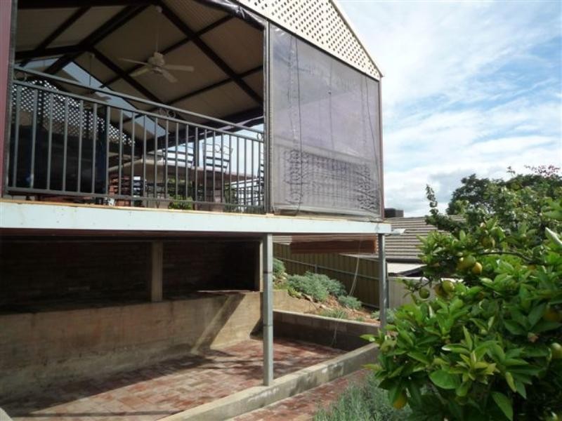 14 Glenarbon Court, Para Hills SA 5096