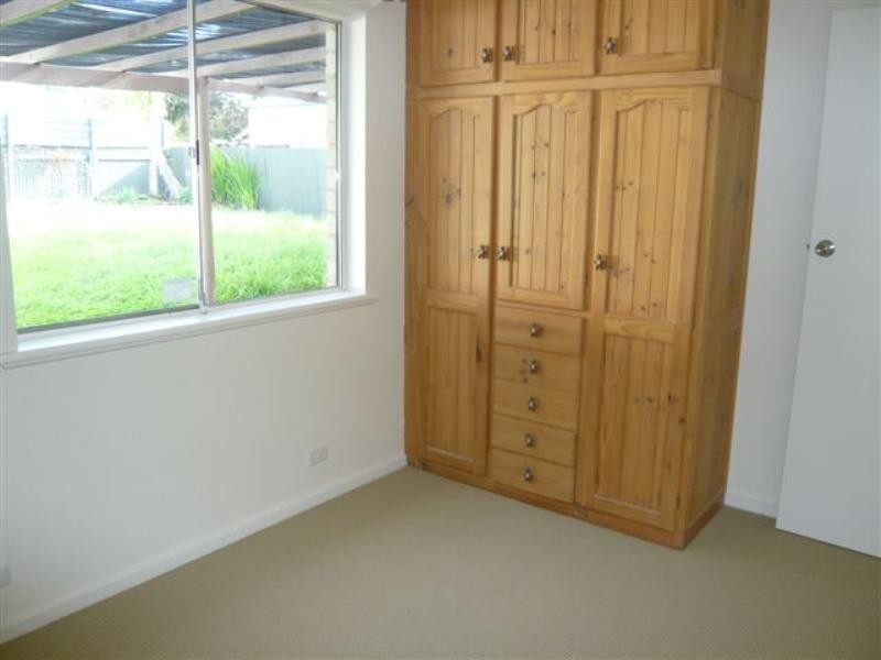 42 Minerva Crescent, Modbury Heights SA 5092