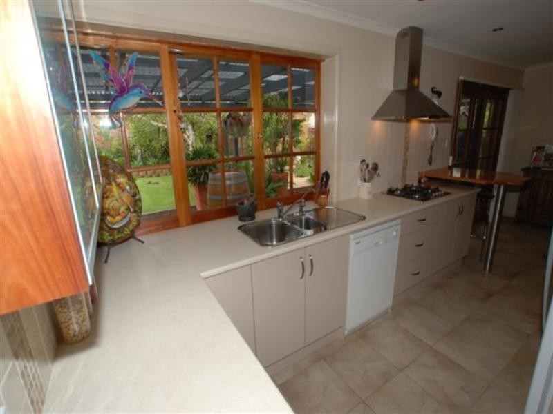 3 Chasselas Avenue, Wynn Vale SA 5127