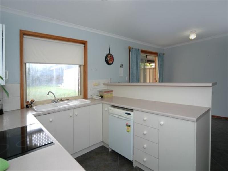 8/36 Debenham Court, Greenwith SA 5125