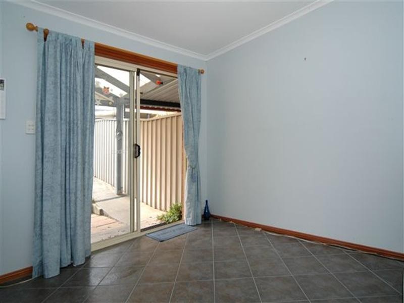 8/36 Debenham Court, Greenwith SA 5125