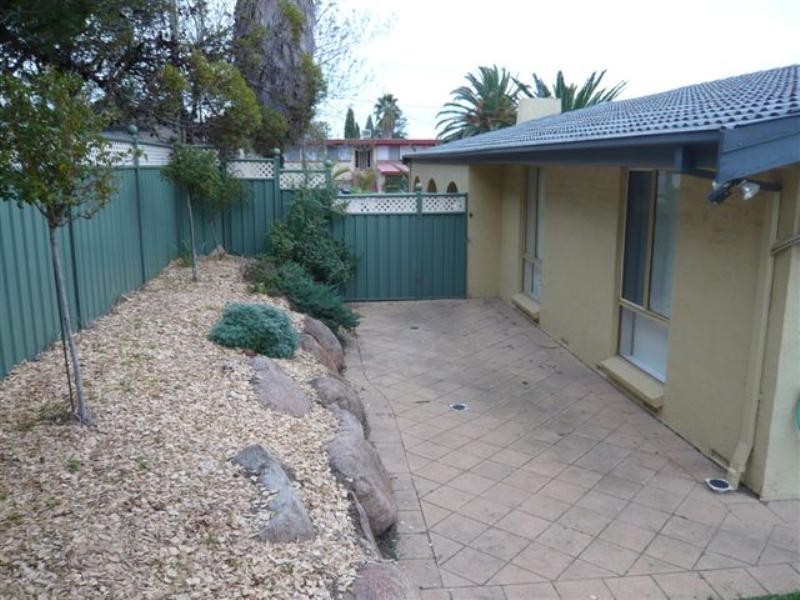 89 Hamilton Road, Fairview Park SA 5126