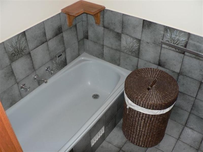 2 Henryk Drive, Hillbank SA 5112