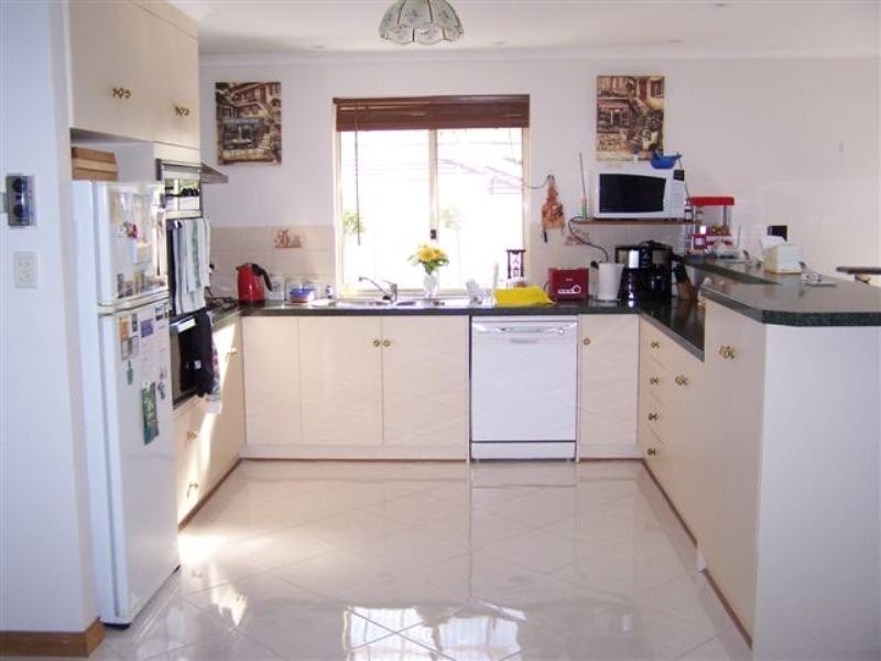 11 Pinewood Court, Golden Grove SA 5125