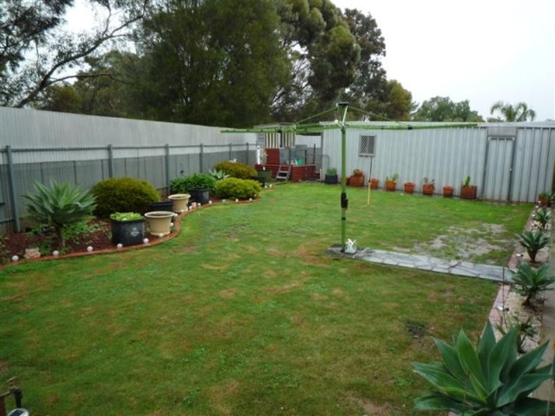 14 Hanson Road, Elizabeth Downs SA 5113