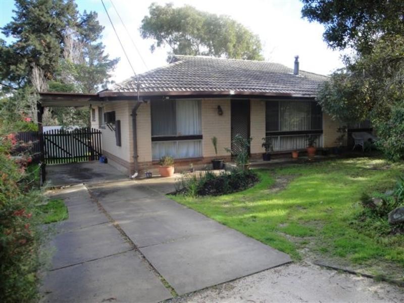 6 Derwent Cresent, Banksia Park SA 5091