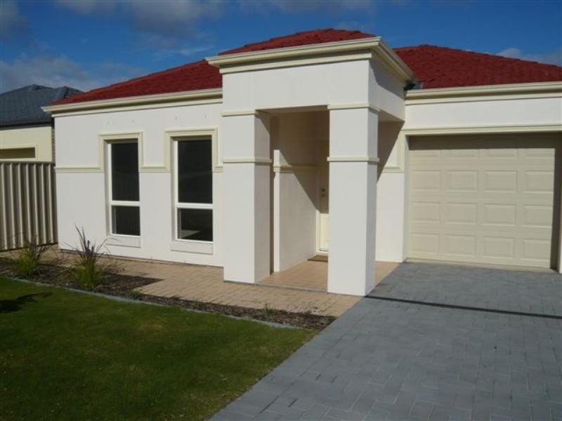 53 B Honeysuckle Drive, Hope Valley SA 5090