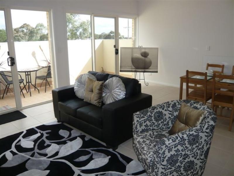 53 B Honeysuckle Drive, Hope Valley SA 5090