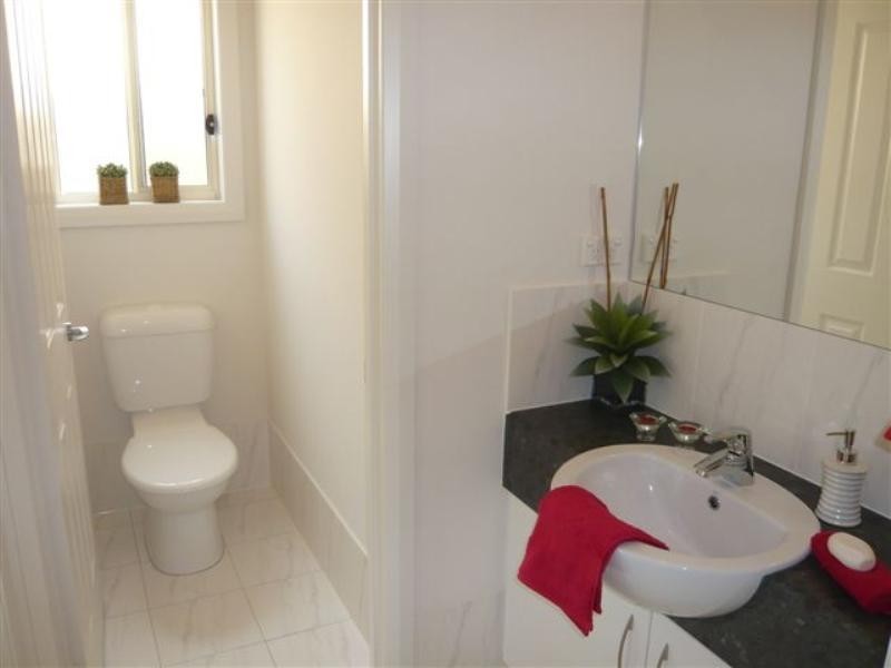 53 B Honeysuckle Drive, Hope Valley SA 5090