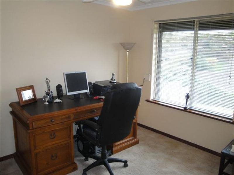 11 Grasslands Court, Wynn Vale SA 5127