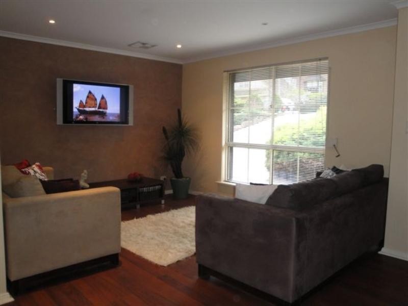 11 Grasslands Court, Wynn Vale SA 5127