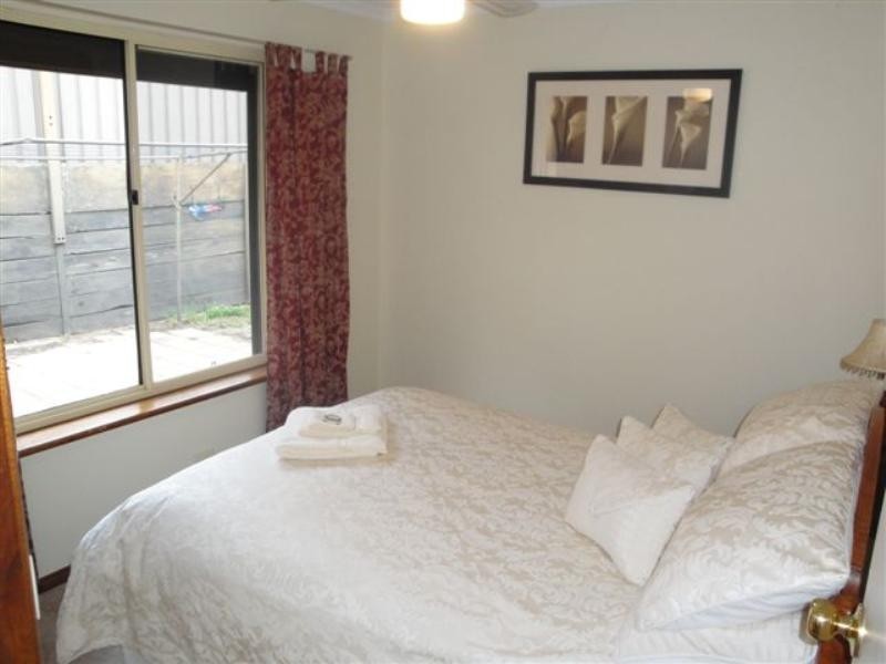 11 Grasslands Court, Wynn Vale SA 5127