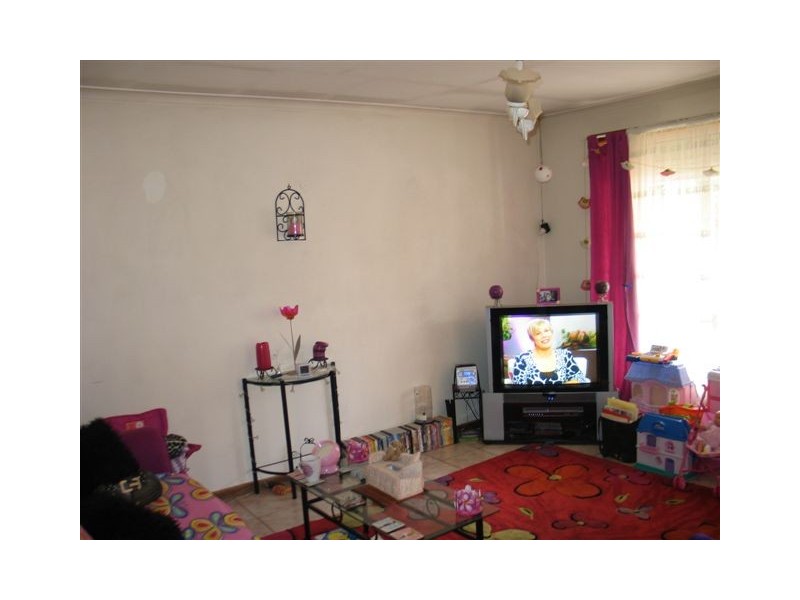 1 and 2, 4 Charlotte Drive, Paralowie SA 5108