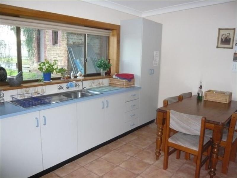8 Edward Street, Willaston SA 5118