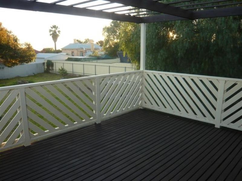 8 Edward Street, Willaston SA 5118