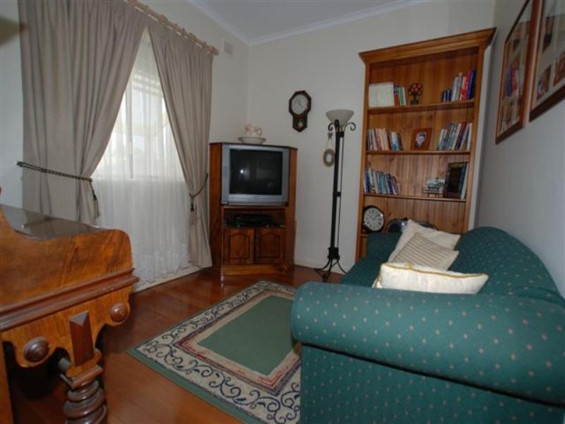 1 Tristania Terrace, Dernancourt SA 5075