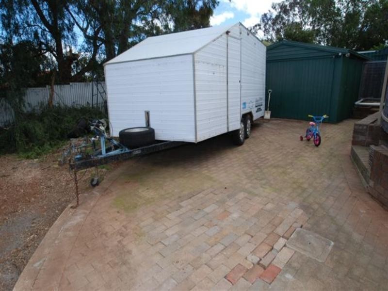 12 Lydia Avenue, Surrey Downs SA 5126