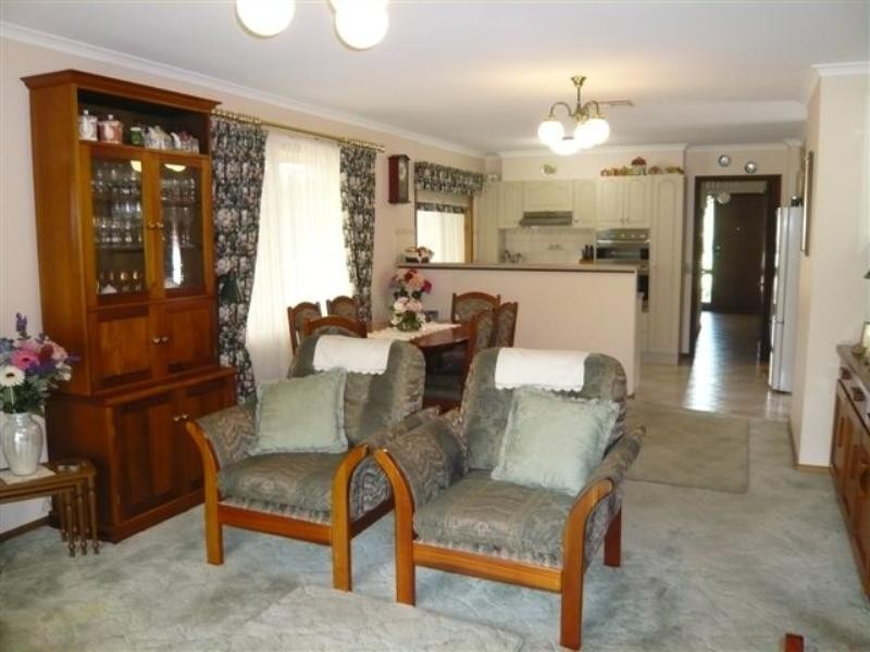 16 Tom Packer Drive, Athelstone SA 5076