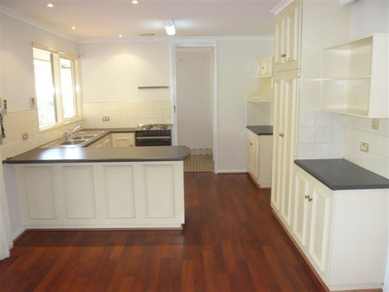 5 Bass Court, Fairview Park SA 5126