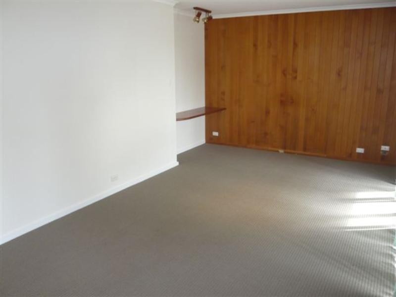 5 Bass Court, Fairview Park SA 5126