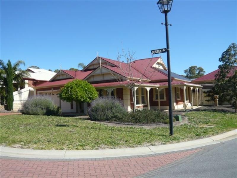 1 Sussex Place, Golden Grove SA 5125