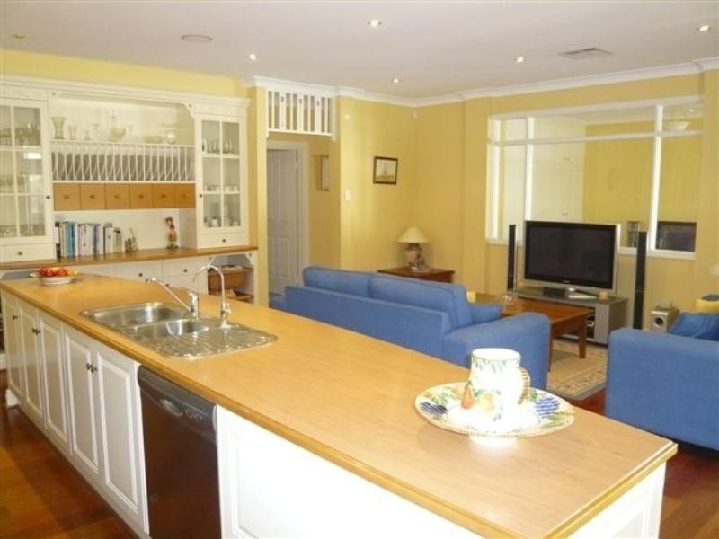 1 Sussex Place, Golden Grove SA 5125