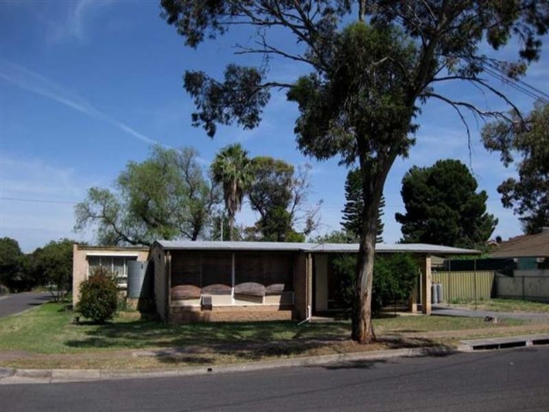 14 Riddell Road, Holden Hill SA 5088