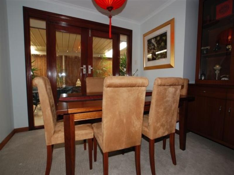 31 Burford Crescent, Redwood Park SA 5097