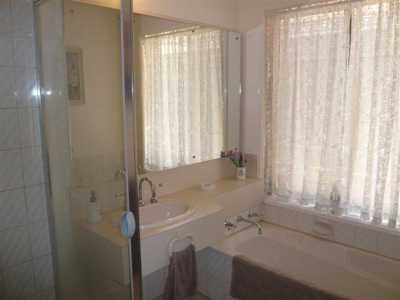 26 Aurora Circuit, Greenwith SA 5125