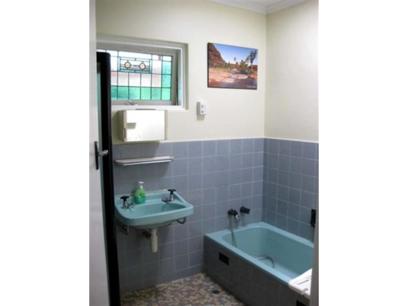 14 Helen Terrace, Valley View SA 5093