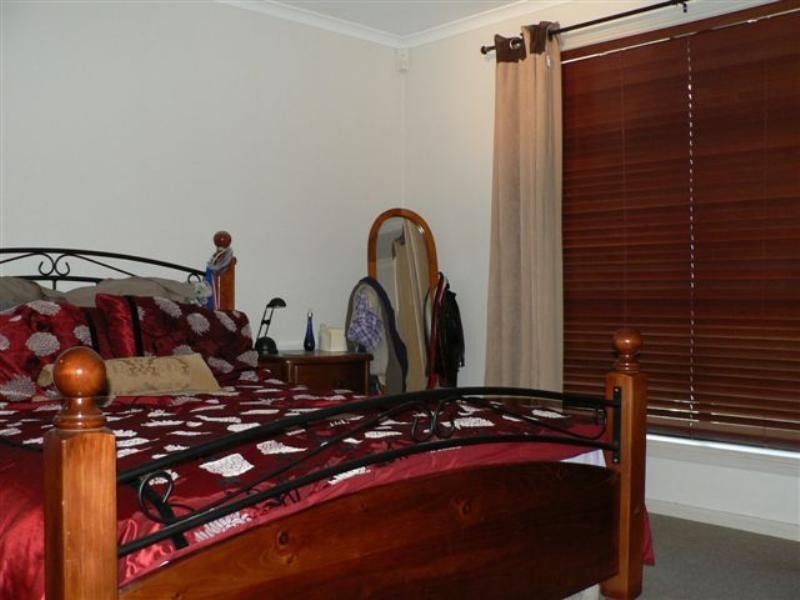 13 Faehse Street, Modbury SA 5092