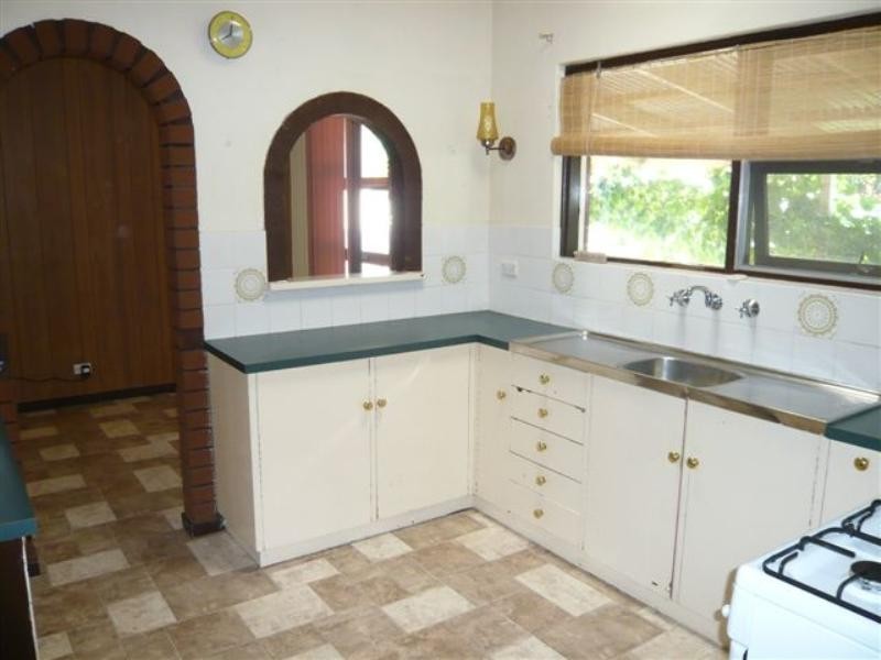 12 Tamala Court, Gilles Plains SA 5086